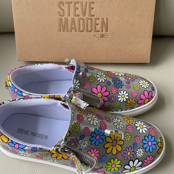 STEVE MADDEN JGLAMM FLORAL sneakers - Picture 7 of 7